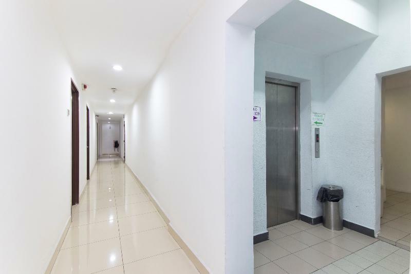 Oyo 280 Hotel Dragon Inn Kuala Lumpur Exterior photo
